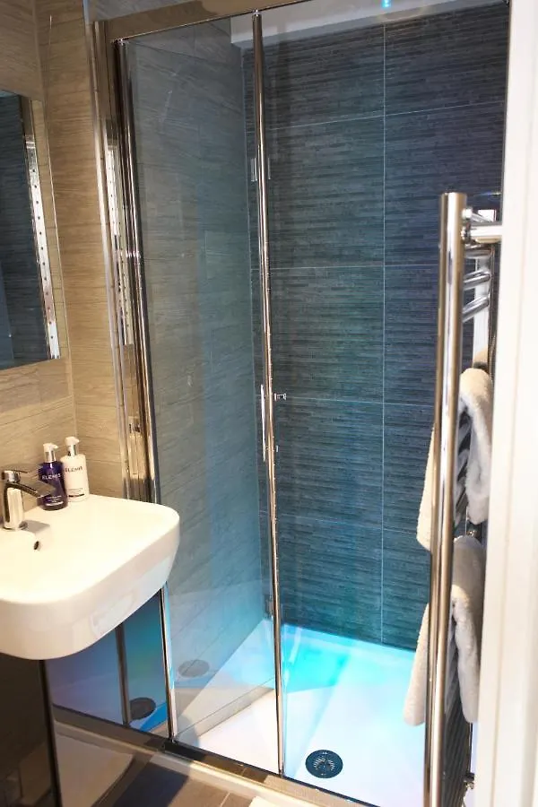 Cartref Guest House Carlisle  Bed & Breakfast